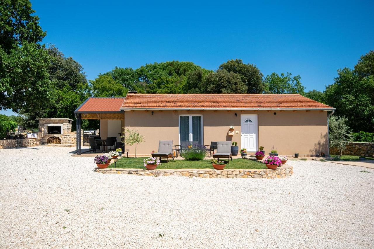 Old Oak Holiday House Rovinj Exterior foto