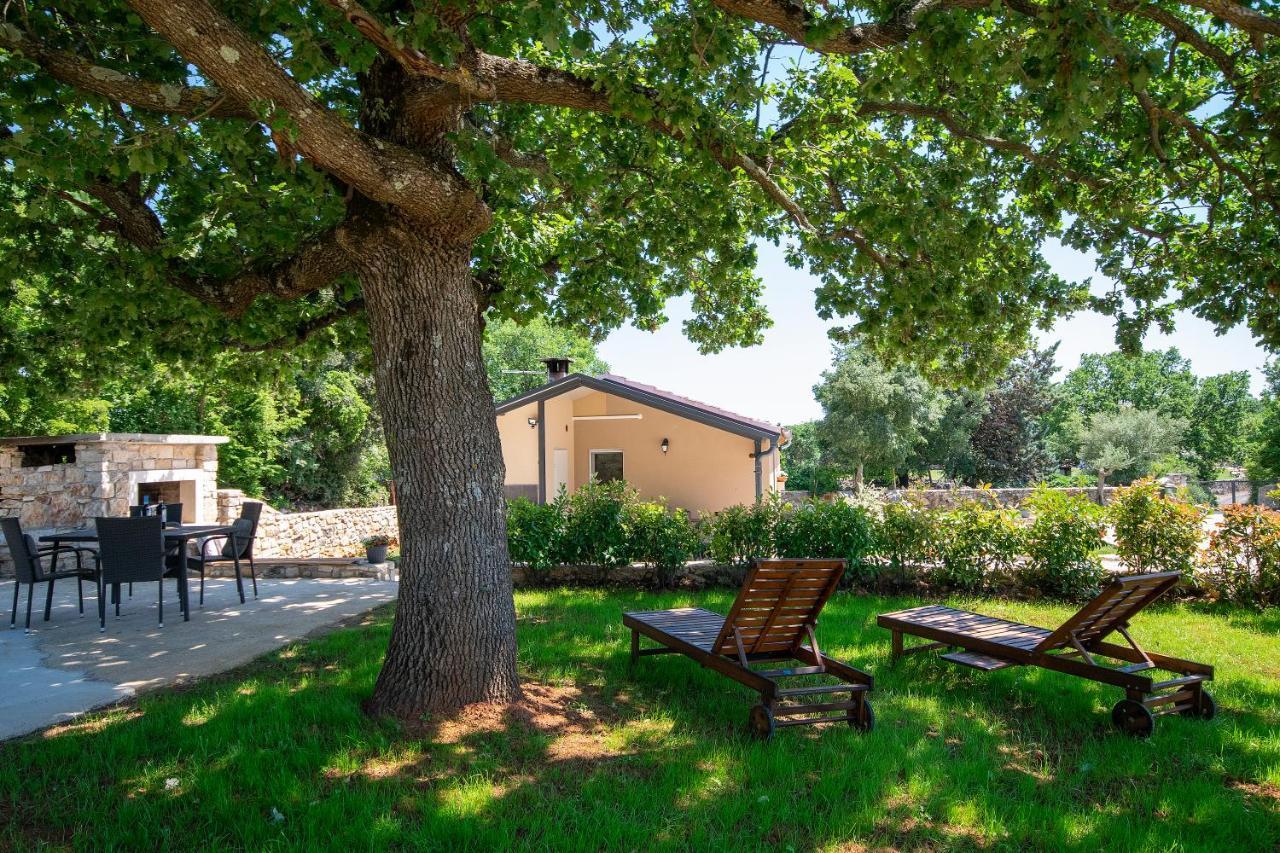 Old Oak Holiday House Rovinj Exterior foto